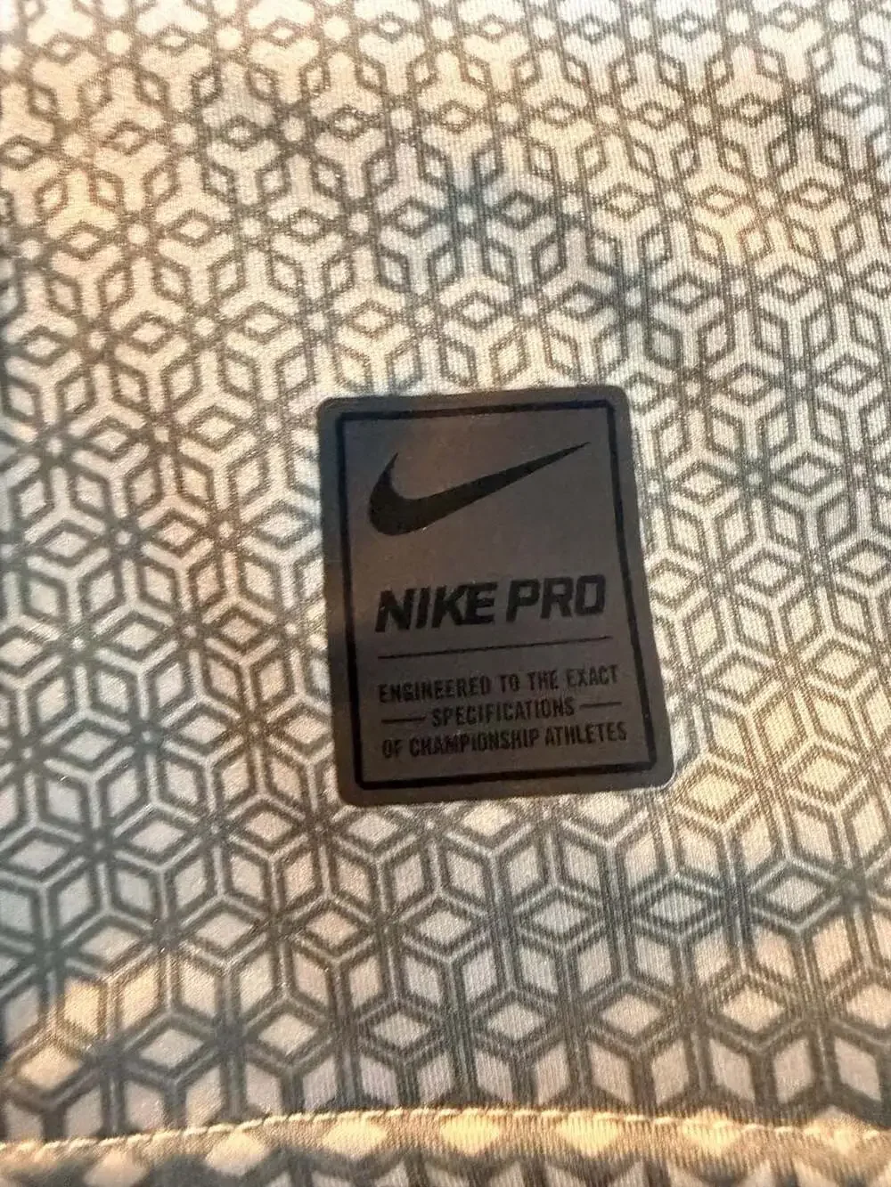 Nike pro hyperwarm